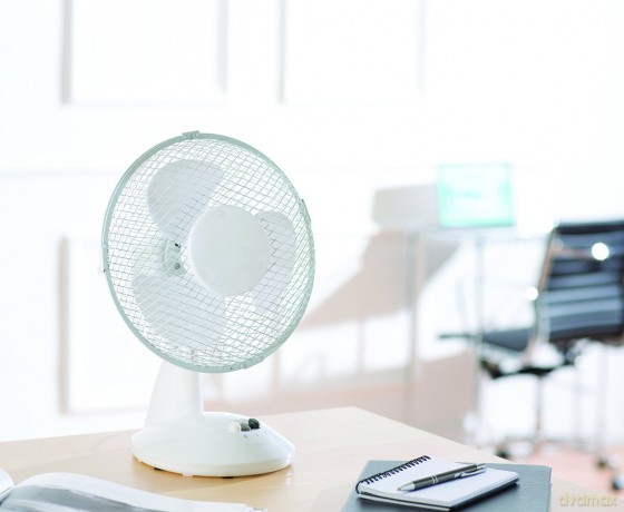 Daewoo 9" Desk Fan (White) (brytyjska wtyczka)