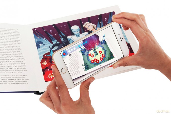 The Little Mermaid - A Magical Augmented Reality Book (Hardback) [KSIĄŻKA]