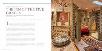 100 Hotels of a Lifetime: The World's Ultimate Retreats - Annie Fitzsimmons [KSIĄŻKA]