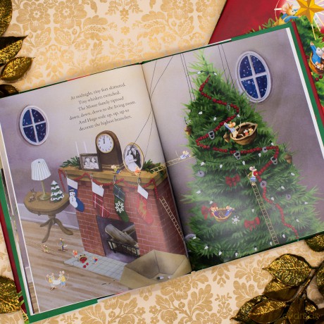 A Mouse Family Christmas - Deborah Underwood [KSIĄŻKA]