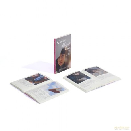 A Voice of One's Own: A Story about Confidence and Self-Belief: 1 (Therapeutic Fiction) - The School of Life [KSIĄŻKA]