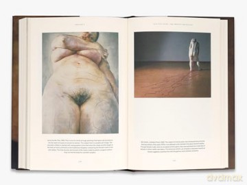 A World of Our Own: Women Artists Against the Odds - Frances Borzello [KSIĄŻKA]