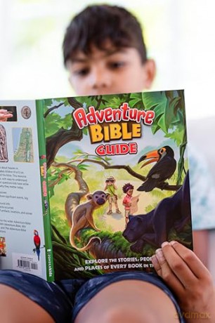 Adventure Bible Guide: Explore the Stories, People, and Places of Every Book in the Bible: An Ideal Companion to the NIV Adventure Bible - Zondervan [KSIĄŻKA]