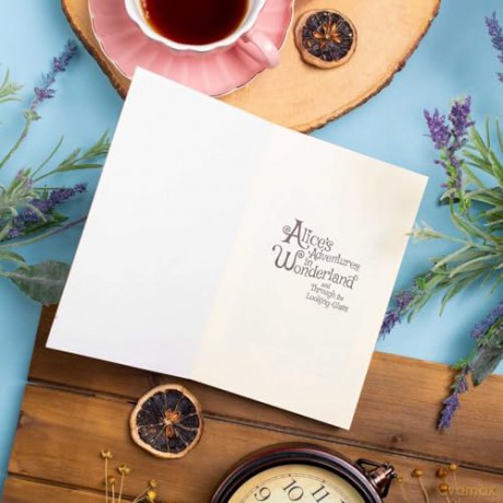 Alice's Adventures in Wonderland and Through the Looking-Glass (Keepsake Edition) (Crafted Classics) - Lewis Carroll [KSIĄŻKA]