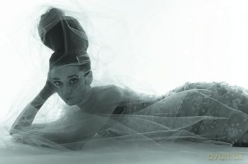 An Eye for Couture: A Collector's Exploration of 20th Century Fashion - Caroline Evans [KSIĄŻKA]