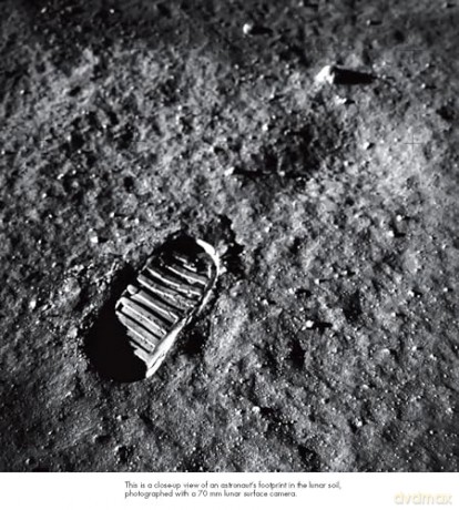 Apollo Expeditions to the Moon: The NASA History 50th Anniversary Edition (Dover Books on Astronomy) - Edgar Cortright [KSIĄŻKA]