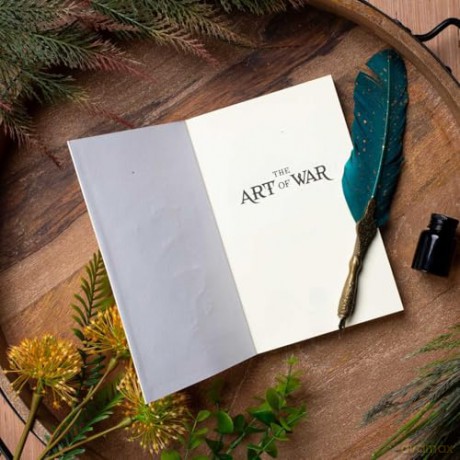 Art of War (Keepsake Edition) (Crafted Classics) - Sun Tzu [KSIĄŻKA]