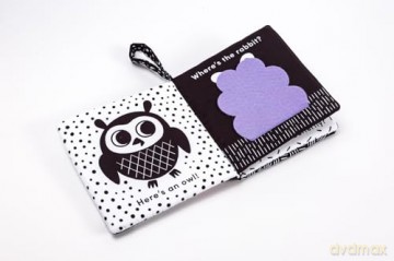 Baby's First Cloth Book: Cuddly Bear - Ingela P Arrhenius [KSIĄŻKA]