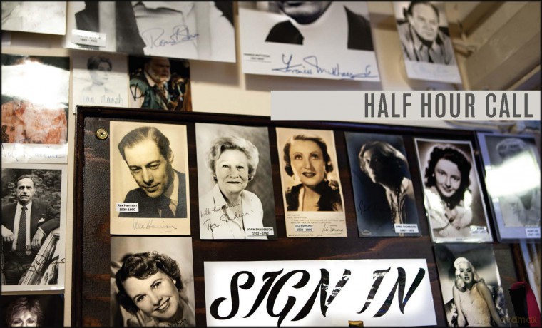 Backstage: Portraits of Actors at Work in the Theatre - Simon Annand [KSIĄŻKA]