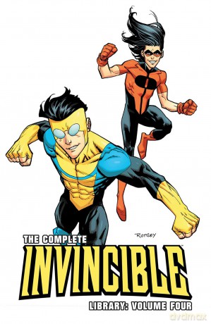 Complete Invincible Library Volume 4: Complete Library (INVINCIBLE COMPLETE LIBRARY HC) - Robert Kirkman [KSIĄŻKA]