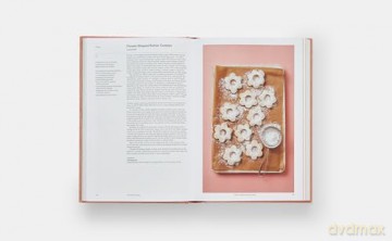Crumbs: Cookies and Sweets from Around the World - Ben Mims [KSIĄŻKA]