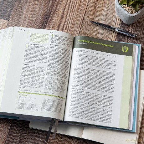 CSB Life Counsel Bible, Hardcover: Practical Wisdom for All of Life [KSIĄŻKA]