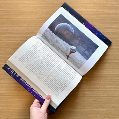 Daydreaming in the Solar System: Surfing Saturn's Rings, Golfing on the Moon, and Other Adventures in Space Exploration - John E. Moores [KSIĄŻKA]