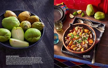 Dinner at Frida's: 90 Authentic Mexican Recipes Inspired by the Life and Art of Frida Kahlo - Gabriela Castellanos [KSIĄŻKA]