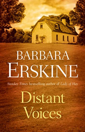 Distant Voices: Get lost in a collection of captivating short stories brimming with mystery and suspense - Barbara Erskine [KSIĄŻKA]