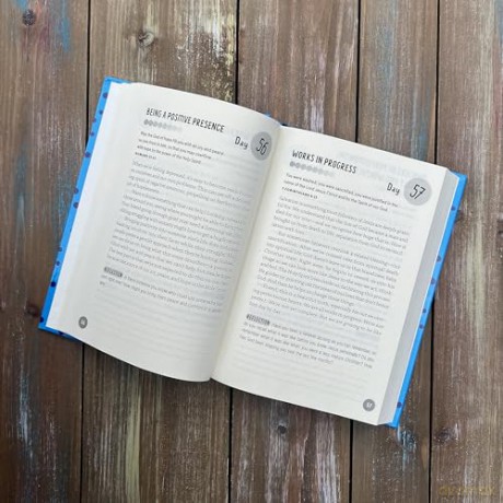 Embracing Imperfect: 365 Devotions for Living Authentically - Lindsay Franklin [KSIĄŻKA]