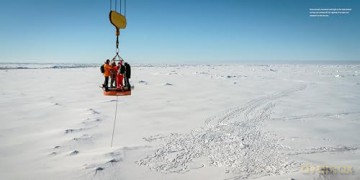 Endurance: The Discovery of Shackleton's Legendary Ship - John Shears [KSIĄŻKA]