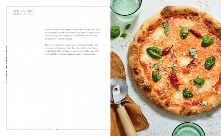 Epic Indoor Pizza Oven Cookbook: Recipes and Techniques for All Kinds of Pizza - Jonathon Schuhrke [KSIĄŻKA]
