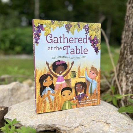 Gathered at the Table: Celebrating Communion - Glenys Nellist [KSIĄŻKA]