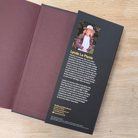 Getting Away with Murder: My Unexpected Life on Page, Stage and Screen - Lynda La Plante [KSIĄŻKA]
