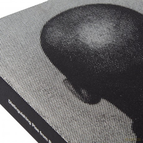 Glenn Ligon: Distinguishing Piss from Rain: Writings and Interviews - Glenn Ligon [KSIĄŻKA]