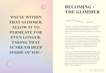 Glimmers: A transformative new self-help guide to unlocking the magic in life's small moments - Hayley Doyle [KSIĄŻKA]