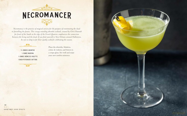 Hauntingly Good Spirits: New Orleans Cocktails to Die For - Sharon Keating [KSIĄŻKA]