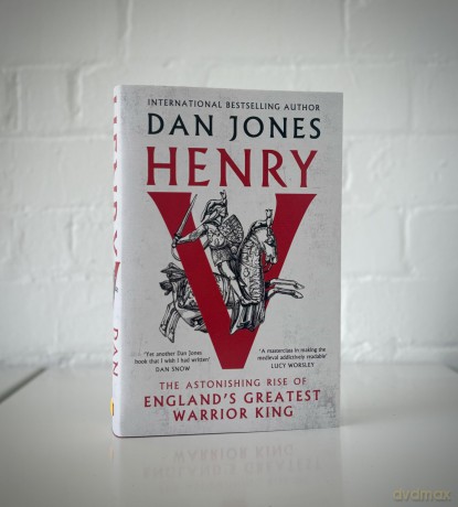 Henry V: The Astonishing Rise of England's Greatest Warrior King - Dan Jones [KSIĄŻKA]