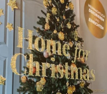 Home for Christmas: Decorating for the Holiday Season - Claire Bingham [KSIĄŻKA]