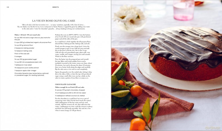 I Love You: Recipes from the heart: the first cookbook from the iconic actress, model and activist - Pamela Anderson [KSIĄŻKA]