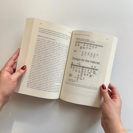 In through the Side Door: Fifty Years of Women in Interaction Design - Erin Malone [KSIĄŻKA]