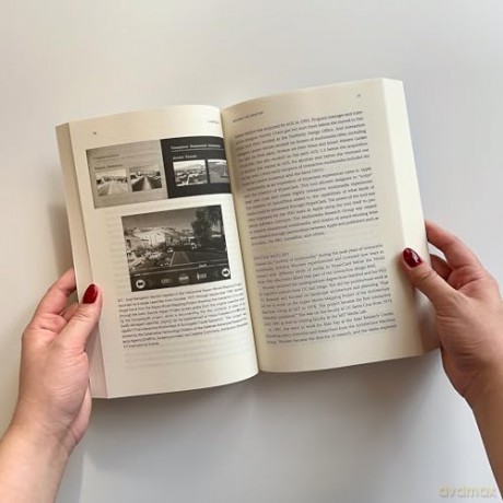 In through the Side Door: Fifty Years of Women in Interaction Design - Erin Malone [KSIĄŻKA]