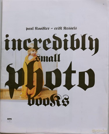 Incredibly small photobooks - Paul Kooiker [KSIĄŻKA]