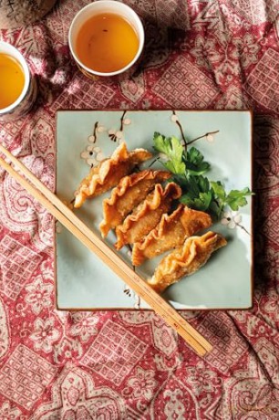 Jimmy's Smoking Wok: Takeaway favourites to help you get your wok on! - Jimmy Lee [KSIĄŻKA]