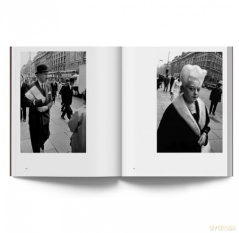 Joel Meyerowitz: Europa 1966-1967 - Miguel López Remiro [KSIĄŻKA]