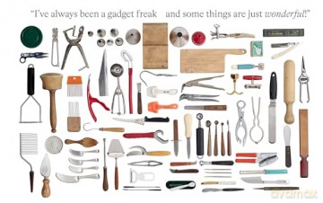 Julia Child's Kitchen: The Design, Tools, Stories, and Legacy of an Iconic Space - Paula J. Johnson [KSIĄŻKA]