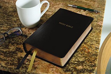 KJV, Thompson Chain-Reference Bible, Handy Size, European Bonded Leather, Black, Red Letter, Comfort Print: King James Version, Black, European Bonded Leather, Red Letter - Zondervan [KSIĄŻKA]