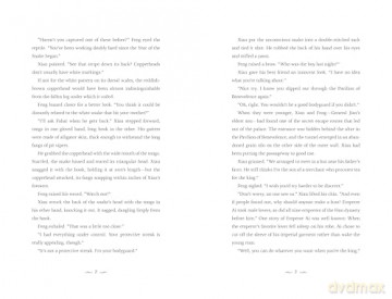 Legend of the White Snake: A queer, lush YA Romantasy with snakes! - Sher Lee [KSIĄŻKA]