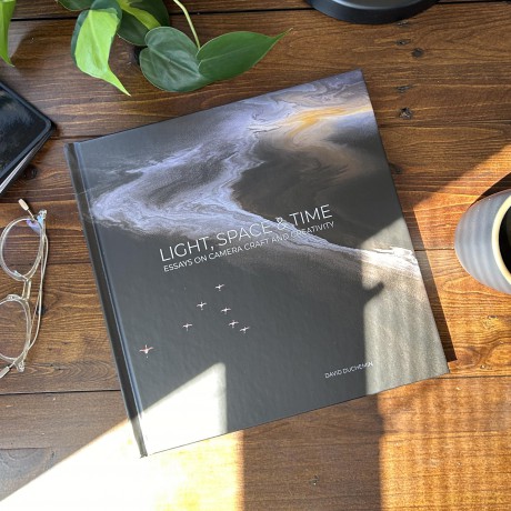 Light, Space, and Time: Essays on Camera Craft and Creativity - David duChemin [KSIĄŻKA]