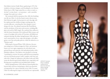 Little Book of Chloé: The story of the iconic brand: 25 (Little Books of Fashion) - Caroline Priestley [KSIĄŻKA]