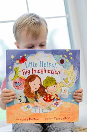 Little Helper, Big Imagination - Emily Morrow [KSIĄŻKA]