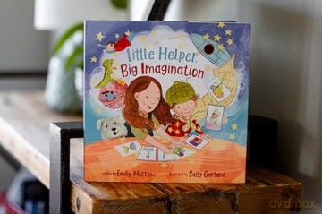 Little Helper, Big Imagination - Emily Morrow [KSIĄŻKA]