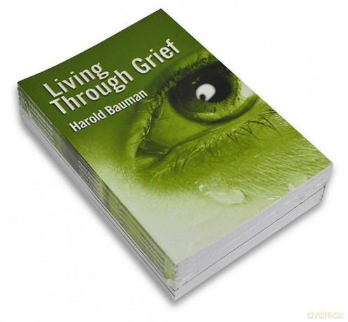 Living Through Grief - Harold Bauman [KSIĄŻKA]