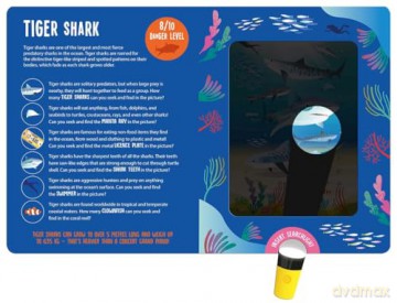 Magic Searchlight - Sharks (Seek and Find-Magic Searchlight Books) - Kit Elliot [KSIĄŻKA]