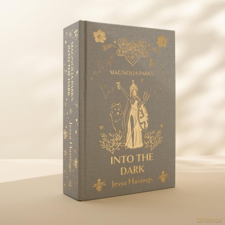 Magnolia Parks: Into the Dark: Deluxe Special Edition (Magnolia Parks Universe) - Jessa Hastings [KSIĄŻKA]