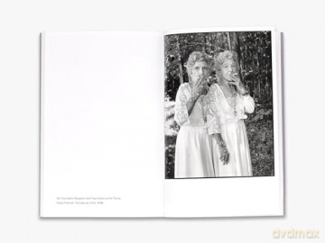 Mary Ellen Mark (Photofile) - Caroline Bénichou [KSIĄŻKA]