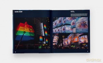 Midnight Moment: A Decade of Artists in Times Square - Jean Cooney [KSIĄŻKA]
