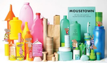 Mousetown: 30+ Kids Crafts Made from Recycled and Everyday Materials - Jodi Levine [KSIĄŻKA]