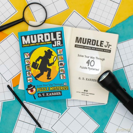 Murdle Jr.: Curious Crimes for Curious Minds: Solve Your Way Through 40 Puzzle Mysteries!: 1 (Murdle Jr. Puzzles) - G T Karber [KSIĄŻKA]