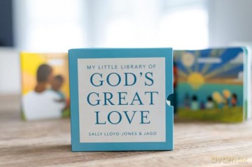 My Little Library of God's Great Love: Loved, Found, Near, Known - Lloyd Jones Sally [KSIĄŻKA]